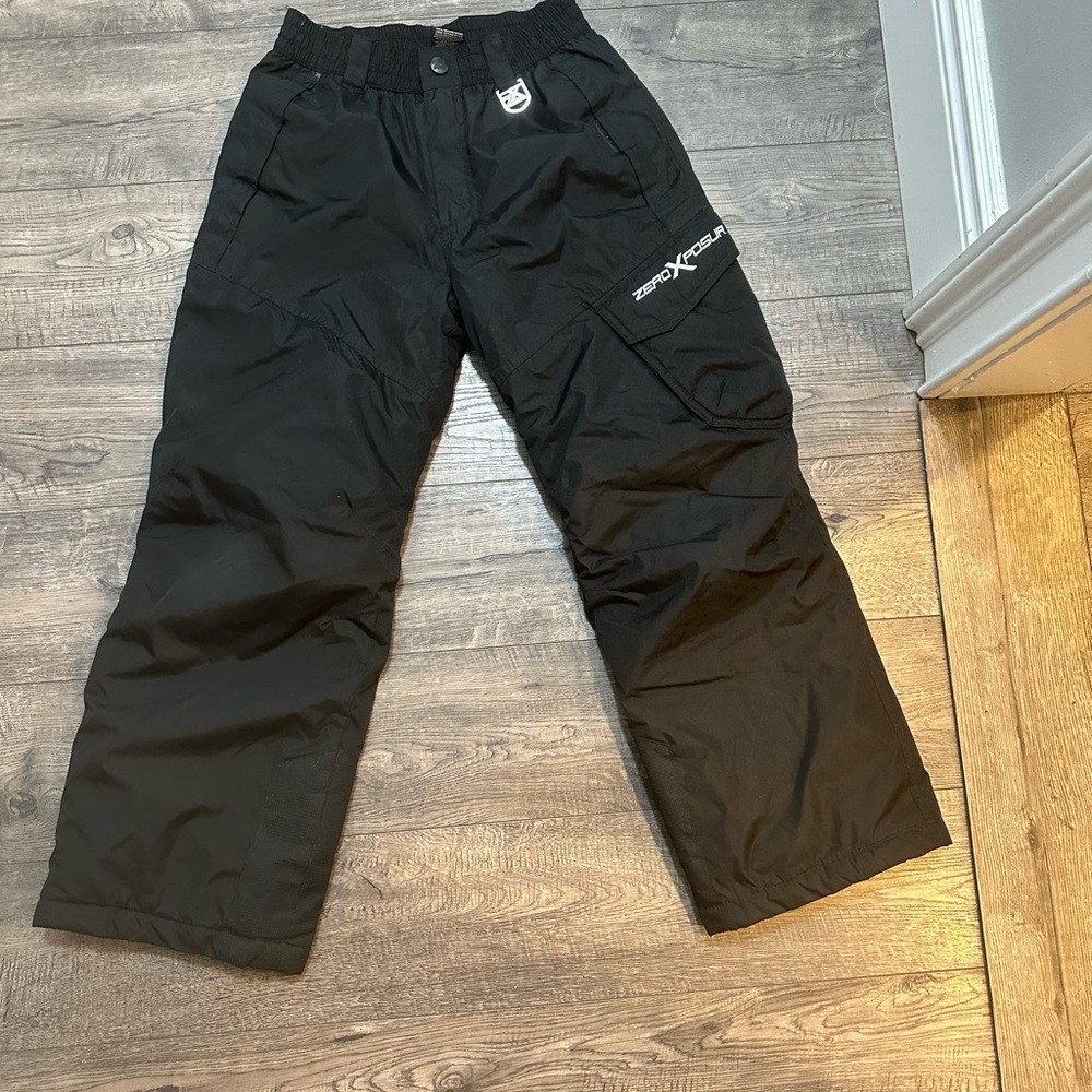 Size 10/13 UNISEX snow pants warm and lined